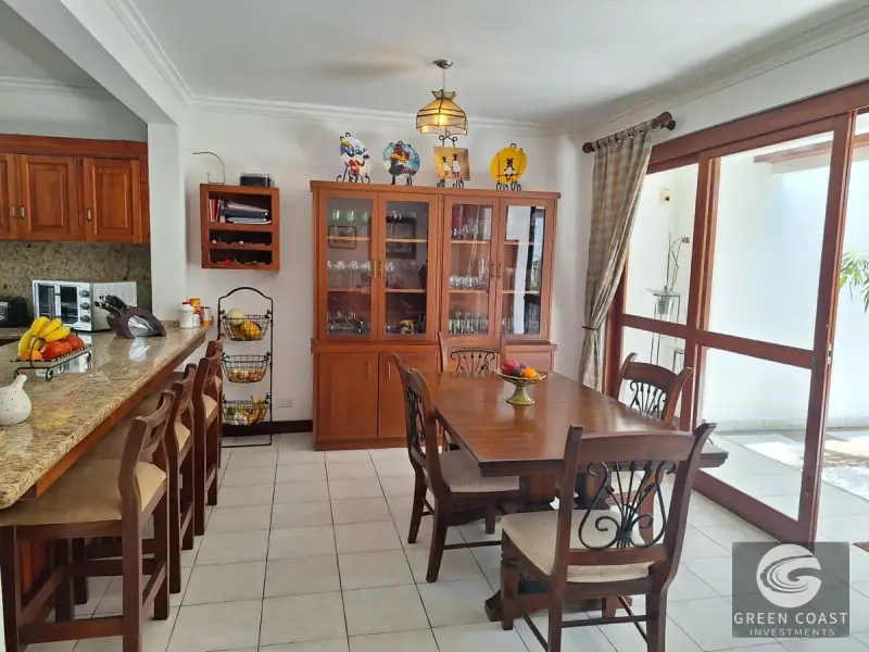 Modern 4-BR Luxury Estate with Panoramic Views in Exclusive Guayabos, Curridabat — view 33, Curridabat, Costa Rica
