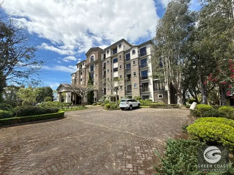 Elegant 2-BR Escazú Condo with Premium Italian Finishes near Country Club — view 8, Escazu, Costa Rica