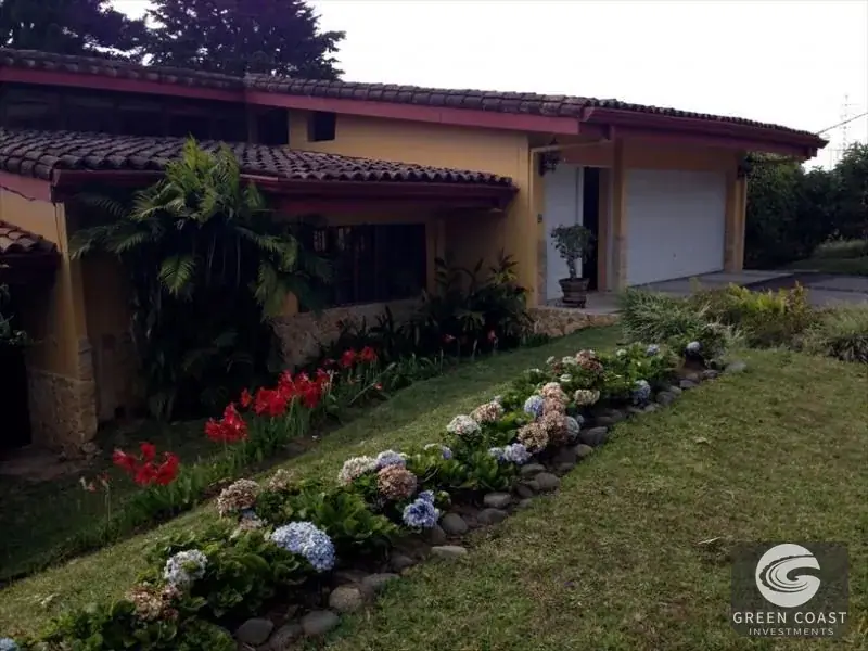 Elegant 2-BR Escazú Condo with Premium Italian Finishes near Country Club — view 10, Escazu, Costa Rica