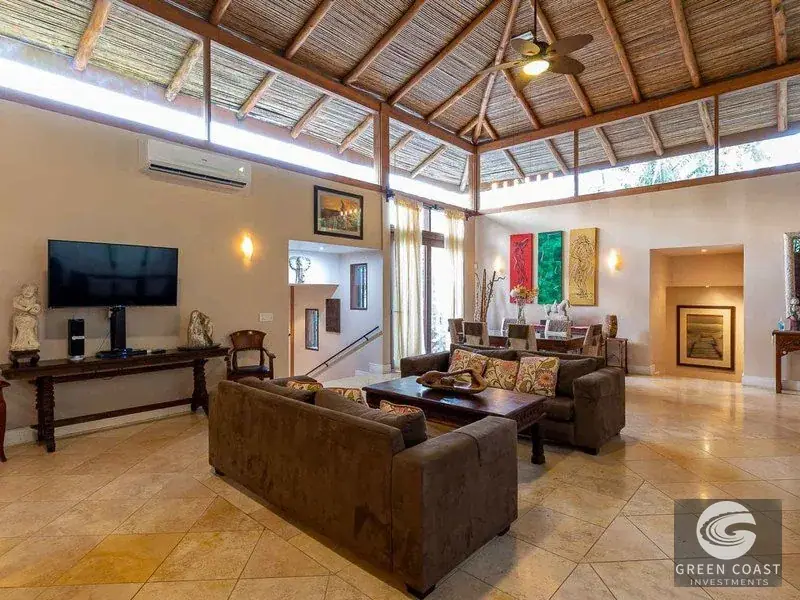 Luxury Balinese Villa with Pool in Exclusive Gated Manuel Antonio Enclave — view 5, Manuel Antonio, Costa Rica