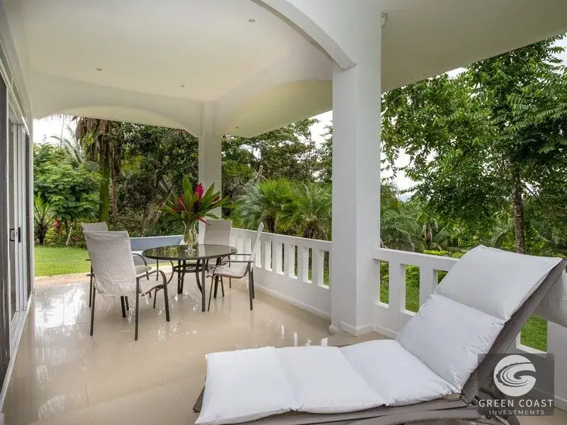 Elegant Estate with Guesthouse & Mountain Views in Secure Gated Community — view 3, Quepos, Costa Rica
