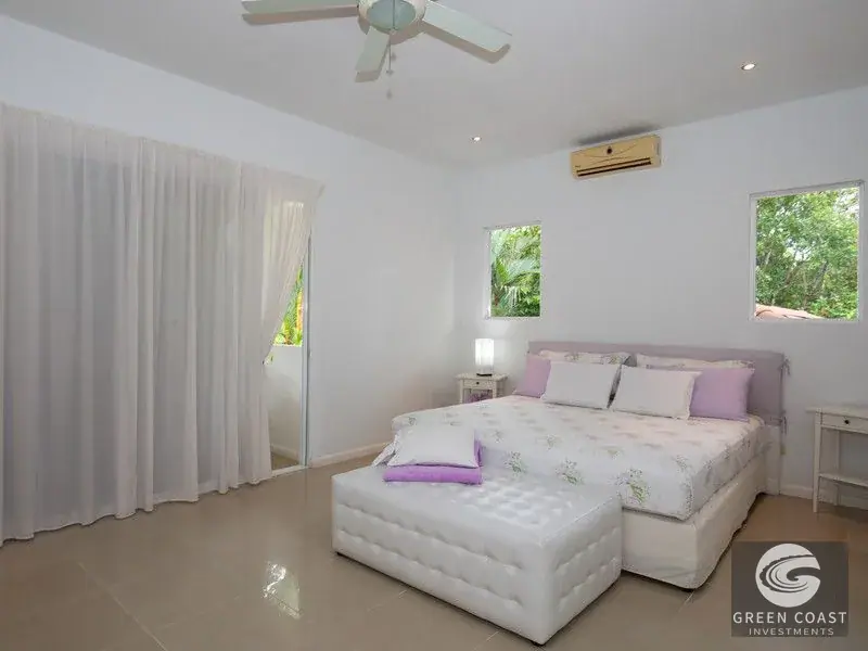 Elegant Estate with Guesthouse & Mountain Views in Secure Gated Community — view 19, Quepos, Costa Rica