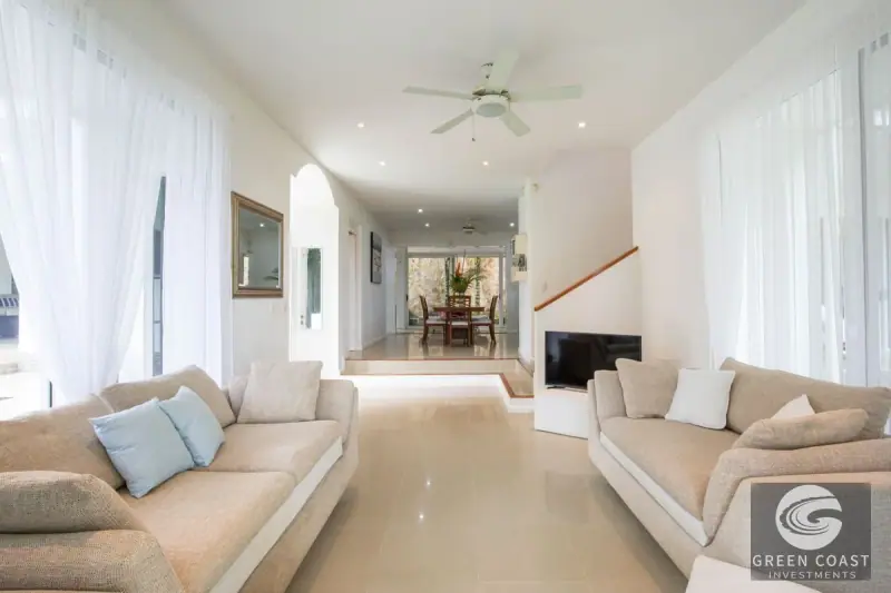 Elegant Estate with Guesthouse & Mountain Views in Secure Gated Community — view 39, Quepos, Costa Rica