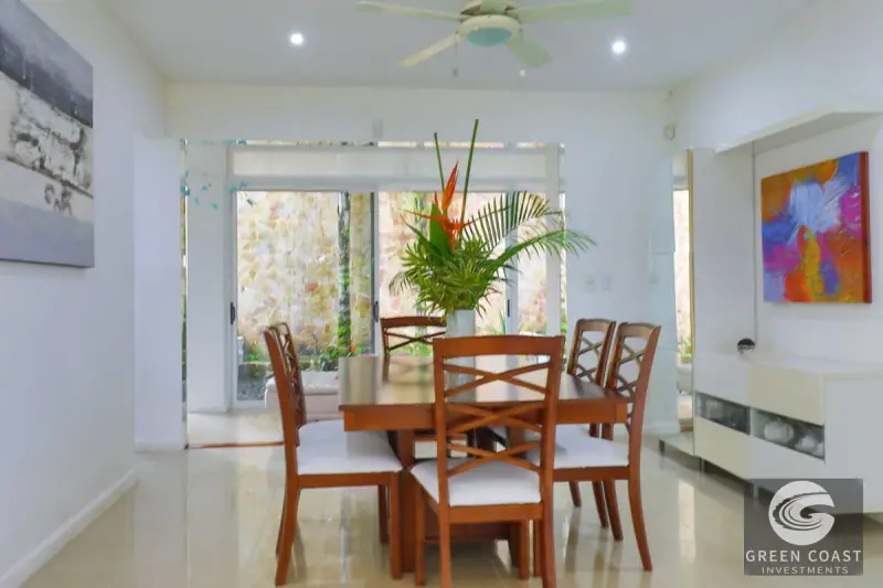 Elegant Estate with Guesthouse & Mountain Views in Secure Gated Community — view 40, Quepos, Costa Rica