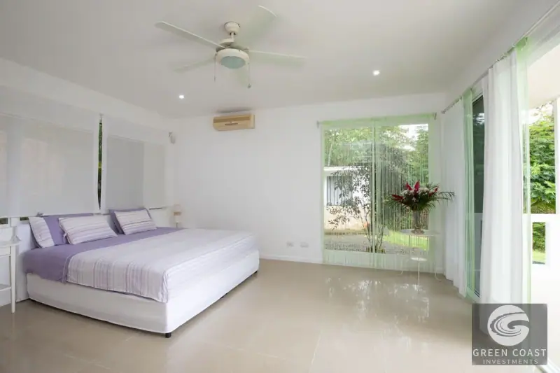 Elegant Estate with Guesthouse & Mountain Views in Secure Gated Community — view 43, Quepos, Costa Rica