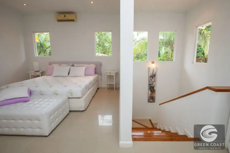Elegant Estate with Guesthouse & Mountain Views in Secure Gated Community — view 56, Quepos, Costa Rica