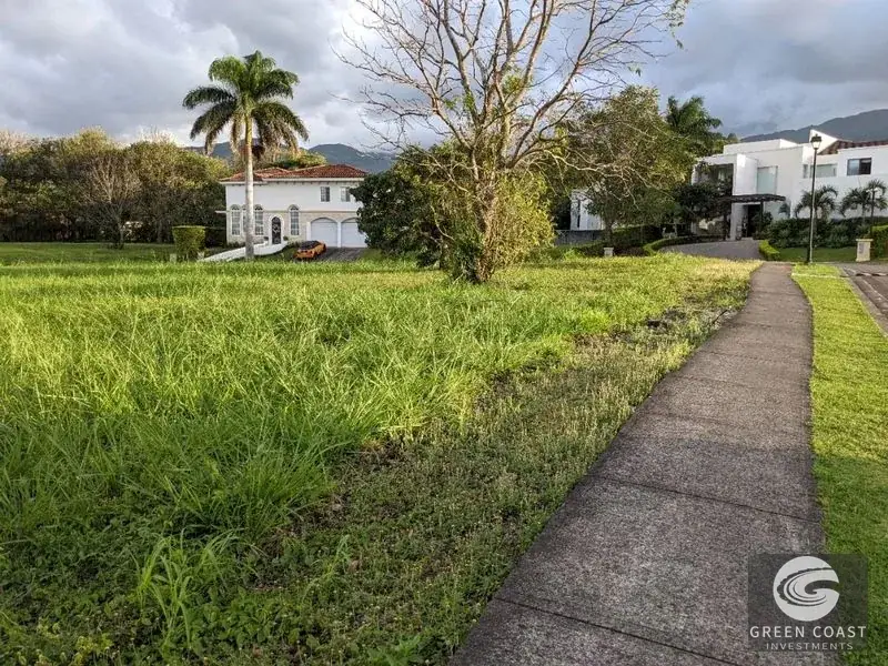 Premium 1,464m² Luxury Lot in Exclusive Gated Community with Mountain Views — view 4, Rio Oro, Santa Ana, Costa Rica