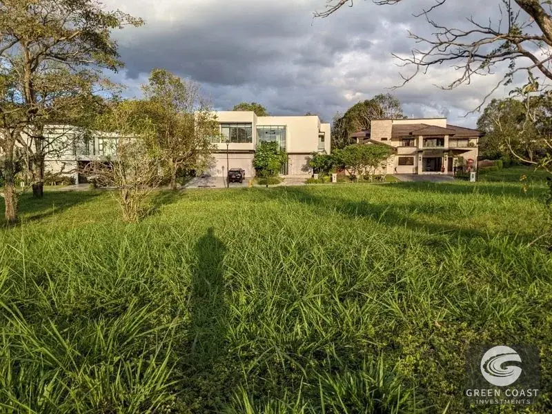 Premium 1,464m² Luxury Lot in Exclusive Gated Community with Mountain Views — view 5, Rio Oro, Santa Ana, Costa Rica