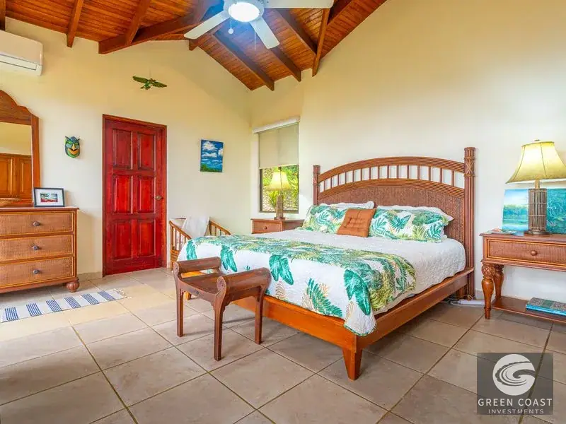 Ocean-View Front Ridge Villa with Pool & Lush Jungle Surroundings in Tres Rios — view 22, Ojochal, Costa Rica