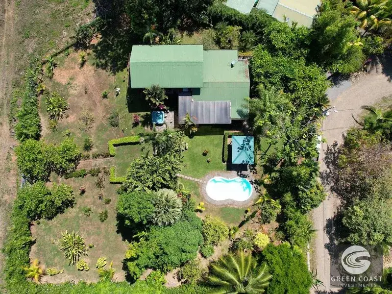 Uvita Tropical Oasis: Profitable 3-Bed Rental Estate with Pool, Mountain Views & Room to Expand Near the Beach — view 1, Uvita, Costa Rica