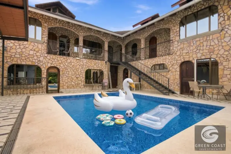 Luxury 9-Bed Jaco Beach Castle: Turnkey Event Venue & High-Yield Income Property — view 4, Jacó, Garabito, Costa Rica