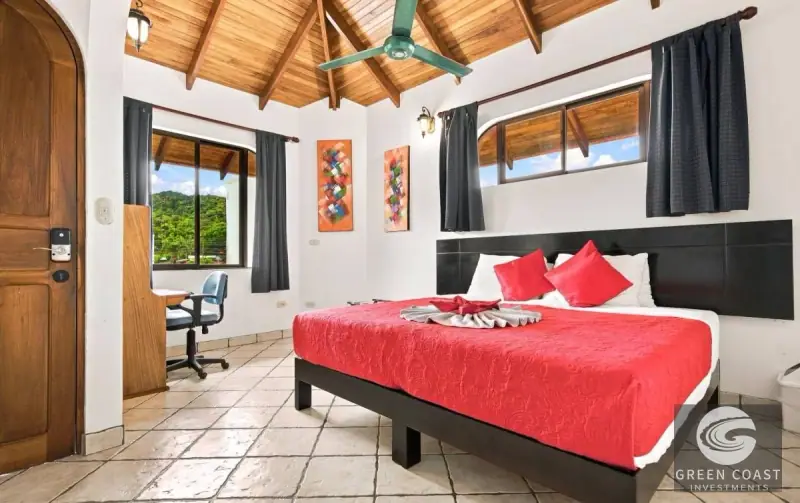 Luxury 9-Bed Jaco Beach Castle: Turnkey Event Venue & High-Yield Income Property — view 15, Jacó, Garabito, Costa Rica