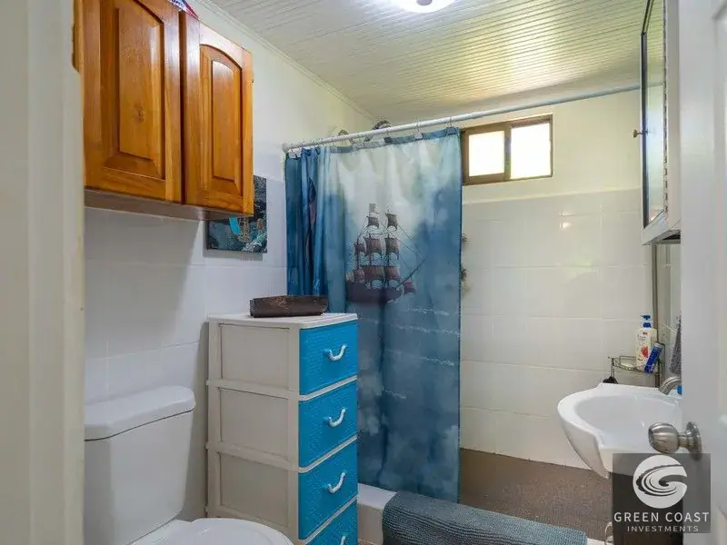 Stunning 3-Home Tropical Estate with Pool Near Manuel Antonio — view 21, Parrita, Costa Rica