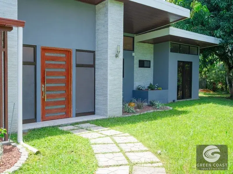 Stunning 3-Home Tropical Estate with Pool Near Manuel Antonio — view 27, Parrita, Costa Rica