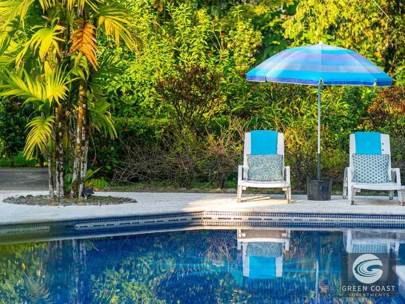 Prime Ojochal Estate: 1.3-Acre Luxury Property with Rebuilt Main House, Pool, and Endless Development Potential — view 9, Ojochal, Costa Rica