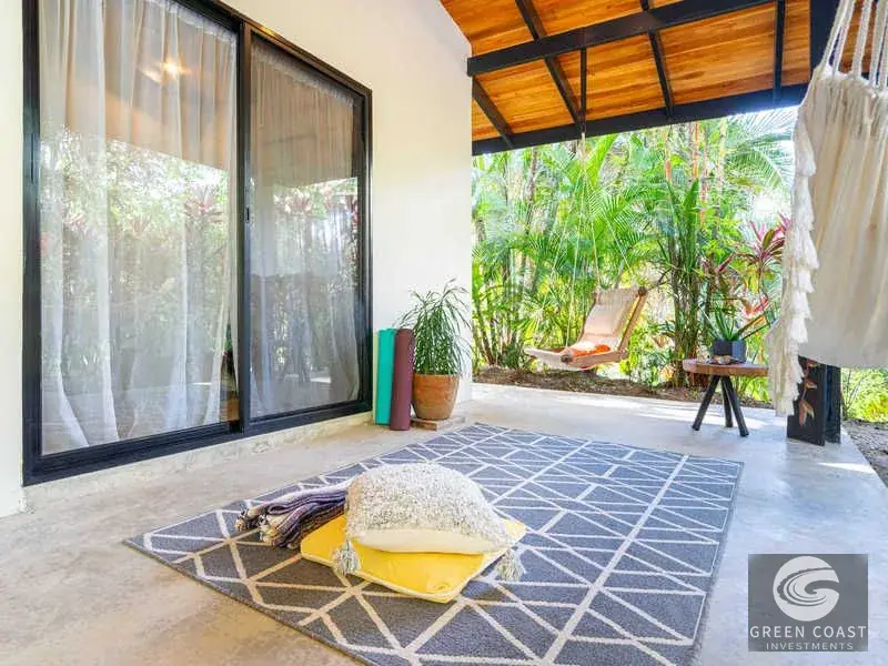 Prime Ojochal Estate: 1.3-Acre Luxury Property with Rebuilt Main House, Pool, and Endless Development Potential — view 14, Ojochal, Costa Rica