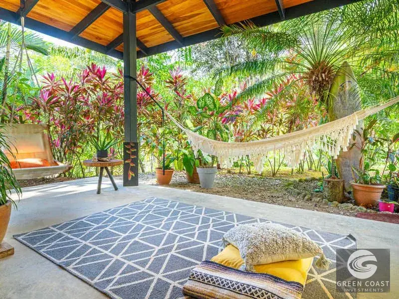 Prime Ojochal Estate: 1.3-Acre Luxury Property with Rebuilt Main House, Pool, and Endless Development Potential — view 15, Ojochal, Costa Rica