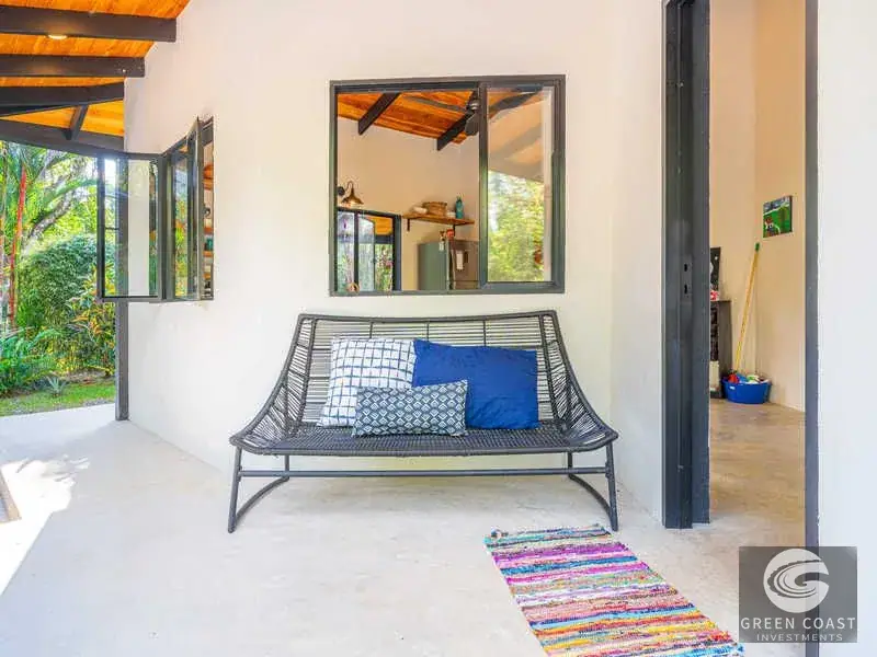 Prime Ojochal Estate: 1.3-Acre Luxury Property with Rebuilt Main House, Pool, and Endless Development Potential — view 18, Ojochal, Costa Rica