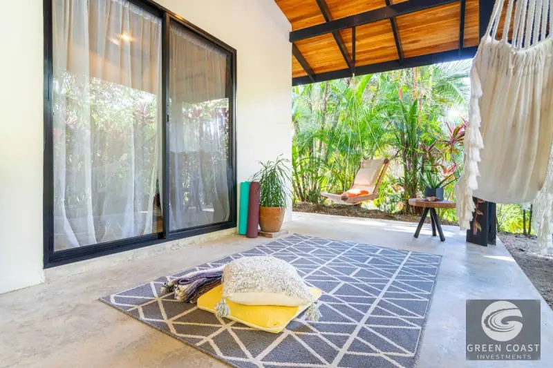 Prime Ojochal Estate: 1.3-Acre Luxury Property with Rebuilt Main House, Pool, and Endless Development Potential — view 48, Ojochal, Costa Rica