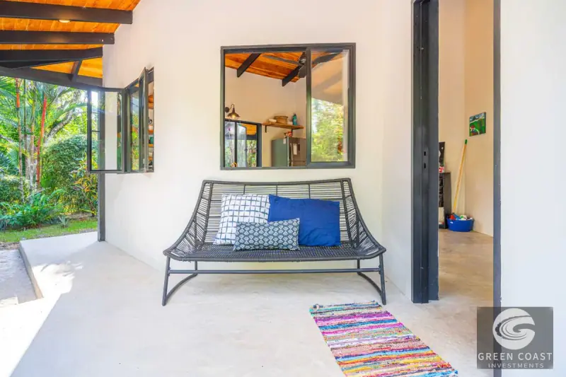 Prime Ojochal Estate: 1.3-Acre Luxury Property with Rebuilt Main House, Pool, and Endless Development Potential — view 52, Ojochal, Costa Rica