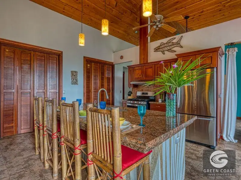 Ocean-View Mountain Estate with Pool & Private Guest Cabin in Dominical — view 11, Bahía Ballena, Osa, Costa Rica