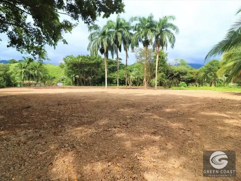 Prime 1.2-Acre Flat Lot Near Chaman Beach | Versatile Commercial or Residential Gem in Uvita — view 8, Uvita, Costa Rica