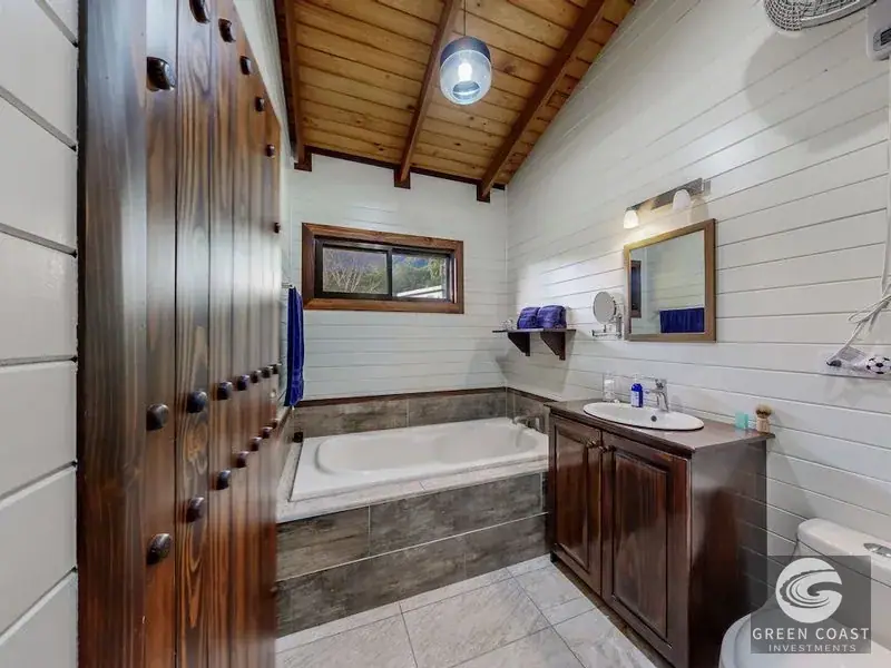 Ojochal Ocean-View Estate: 4BR Main & Guest House with Saltwater Pool — view 22, Ojochal, Costa Rica