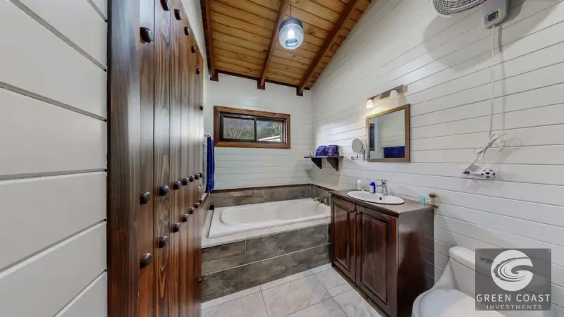 Ojochal Ocean-View Estate: 4BR Main & Guest House with Saltwater Pool — view 56, Ojochal, Costa Rica