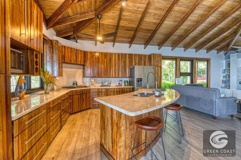 Luxury Dominical Estate with 3 Villas, Infinity Pool & Panoramic Pacific Views — view 51, Dominical, Costa Rica