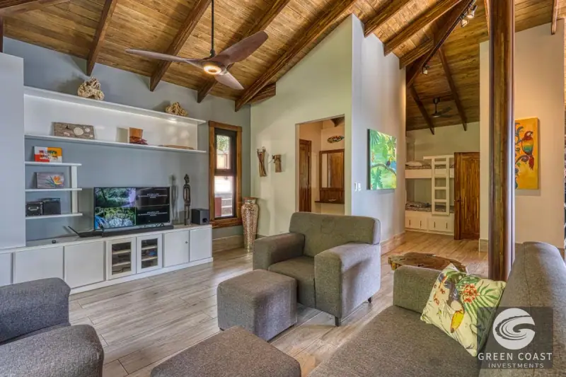 Luxury Dominical Estate with 3 Villas, Infinity Pool & Panoramic Pacific Views — view 52, Dominical, Costa Rica