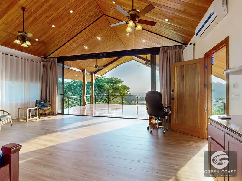 Luxury 4BR Ocean-View Villa with Infinity Pool in Exclusive Dominical Gated Community — view 14, Dominical, Costa Rica