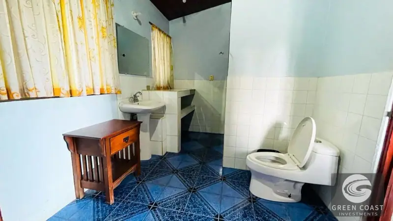 Spacious 8-Acre Ojochal Estate with Ocean Views, Guest House, and Endless Expansion Potential — view 51, Ojochal, Costa Rica