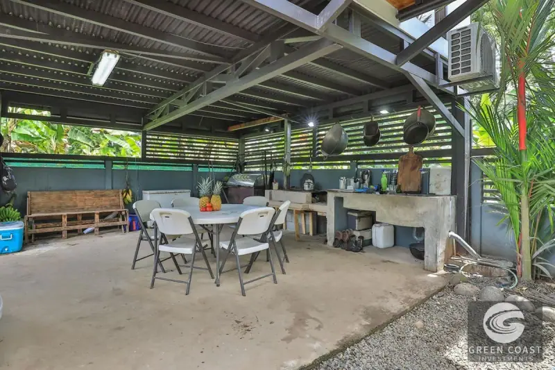 Income-Generating 10-Unit Boutique Hotel with Pool in Central Uvita Walkable to Waterfall — view 46, Uvita, Costa Rica