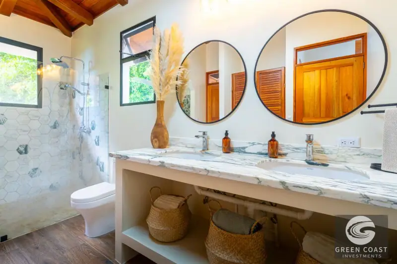 Luxury Ocean-View Escaleras Estate with Guest House & Pool in Dominical — view 45, Dominical, Costa Rica