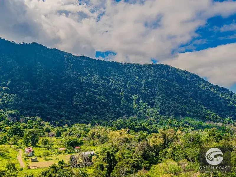 Eco-Luxury Off-Grid Homestead: 5.4-Acre Mountain Haven with Ocean Views in Tinamastes — view 10, Dominical, Osa, Costa Rica