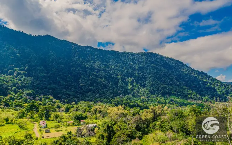 Eco-Luxury Off-Grid Homestead: 5.4-Acre Mountain Haven with Ocean Views in Tinamastes — view 44, Dominical, Osa, Costa Rica