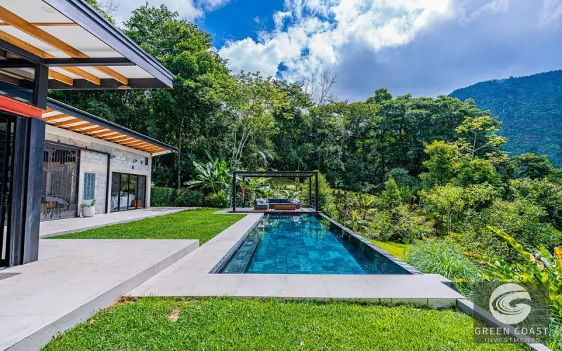 Eco-Luxury Off-Grid Homestead: 5.4-Acre Mountain Haven with Ocean Views in Tinamastes — view 56, Dominical, Osa, Costa Rica