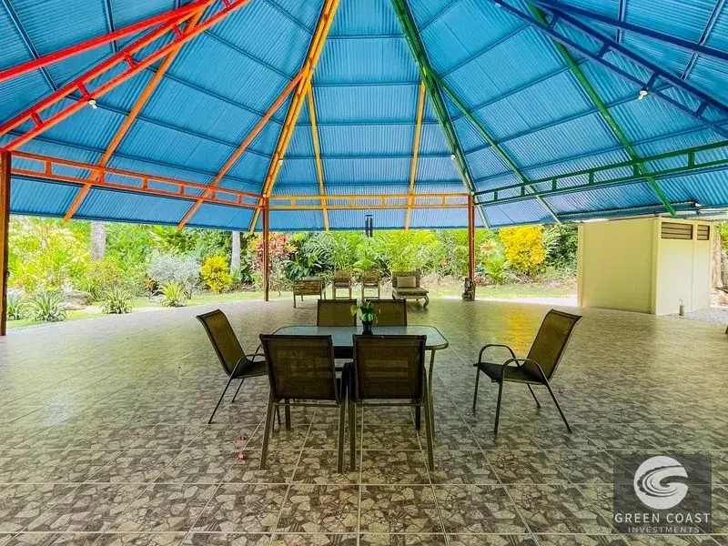 8-Bed Riverfront Estate in Ojochal: Lush Multi-Home Compound with Expansion Land — view 20, Ojochal, Ojochal, Costa Rica