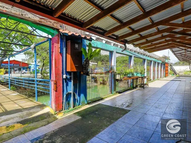 Iconic 3-Story Commercial Landmark with Ocean Views in the Heart of Quepos — view 13, Quepos, Costa Rica