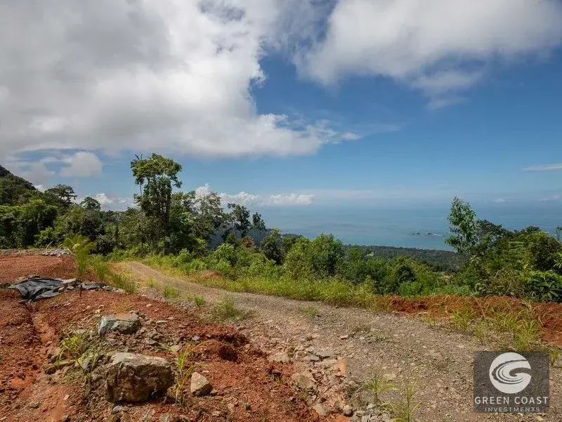 Uvita Ocean-View Ridge Estate: 16.5 Acres with Private River & Ready-to-Build Site — view 2, Uvita, Costa Rica