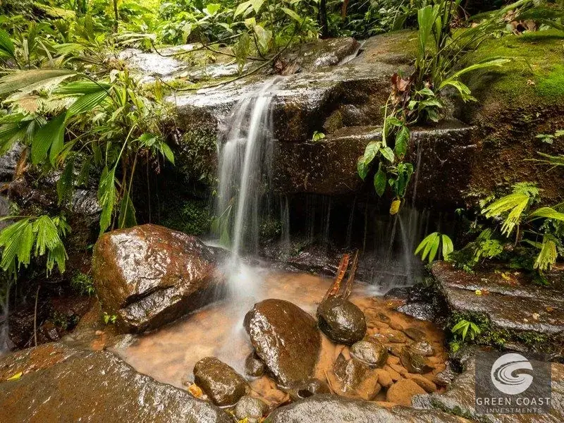 Uvita Ocean-View Ridge Estate: 16.5 Acres with Private River & Ready-to-Build Site — view 4, Uvita, Costa Rica