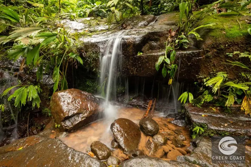 Uvita Ocean-View Ridge Estate: 16.5 Acres with Private River & Ready-to-Build Site — view 24, Uvita, Costa Rica