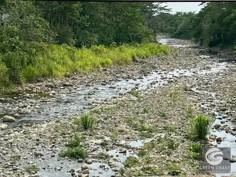 Prime Uvita Riverfront Commercial Lot: Over an Acre of High-Visibility Development Potential — view 6, Uvita, Costa Rica