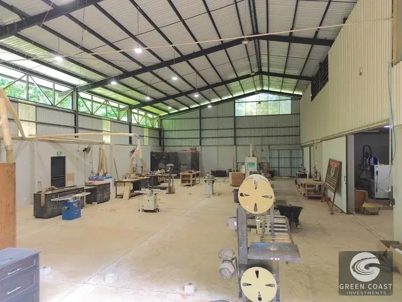 Riverside Eco-Commercial Hub: Modern Workshop & Development Land in Ojochal — view 13, Ojochal, Costa Rica