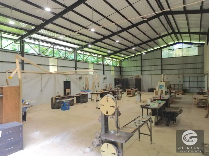 Riverside Eco-Commercial Hub: Modern Workshop & Development Land in Ojochal — view 48, Ojochal, Costa Rica