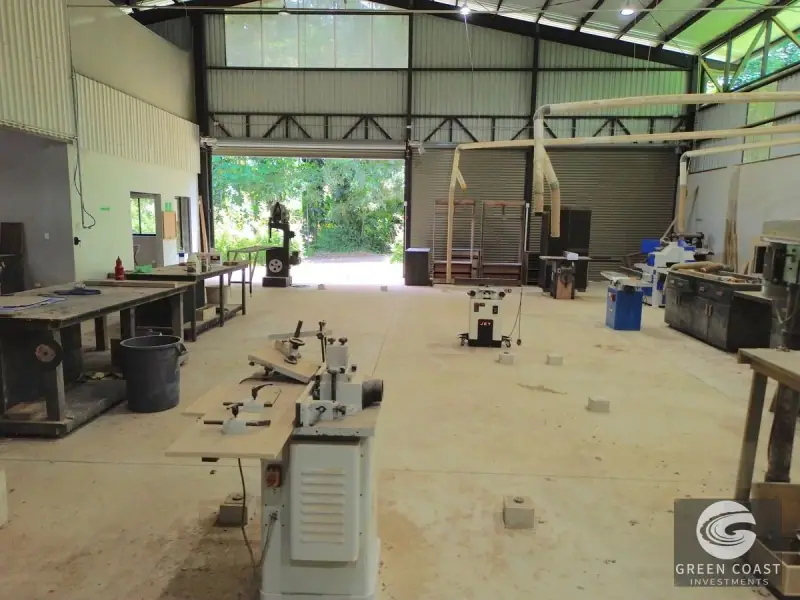 Riverside Eco-Commercial Hub: Modern Workshop & Development Land in Ojochal — view 54, Ojochal, Costa Rica