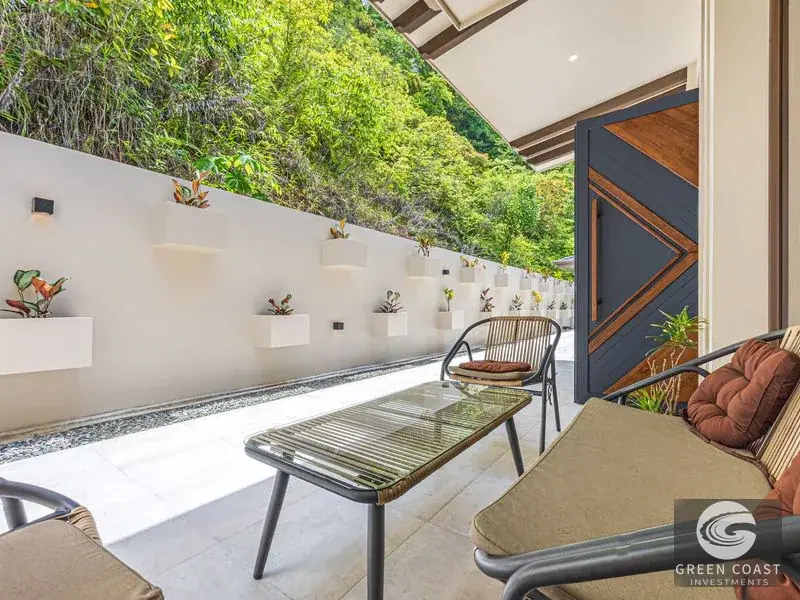 Modern Luxury Ocean-View Villa with Private Pool in Gated Ojochal Estate — view 23, Ojochal, Costa Rica
