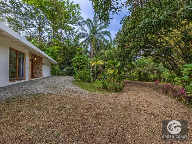 Private Rainforest Estate in Ojochal: 4-BR Furnished Jungle Oasis with Guest Cabin and Development Land — view 29, Ojochal, Ojochal, Costa Rica