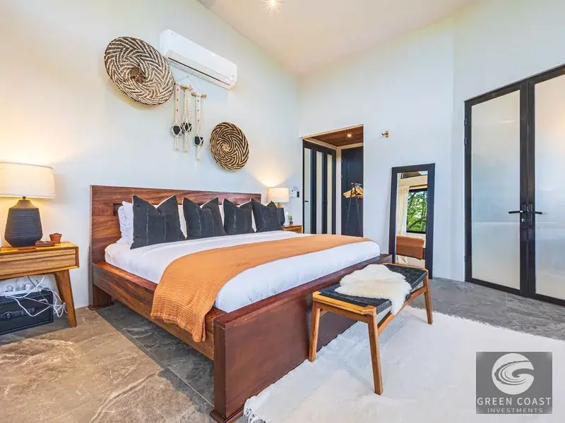 Modern Eco-Luxury Mountain Retreat: 3 Private Villas with Pool Near Dominical Beach — view 21, Tinamastes, Perez Zeledon, Costa Rica