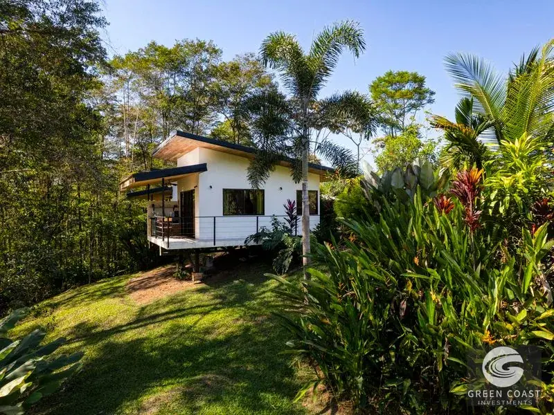 Income-Producing Boutique Hotel Compound with Private Residence and Prime Highway Frontage in Uvita — view 3, Uvita, Costa Rica